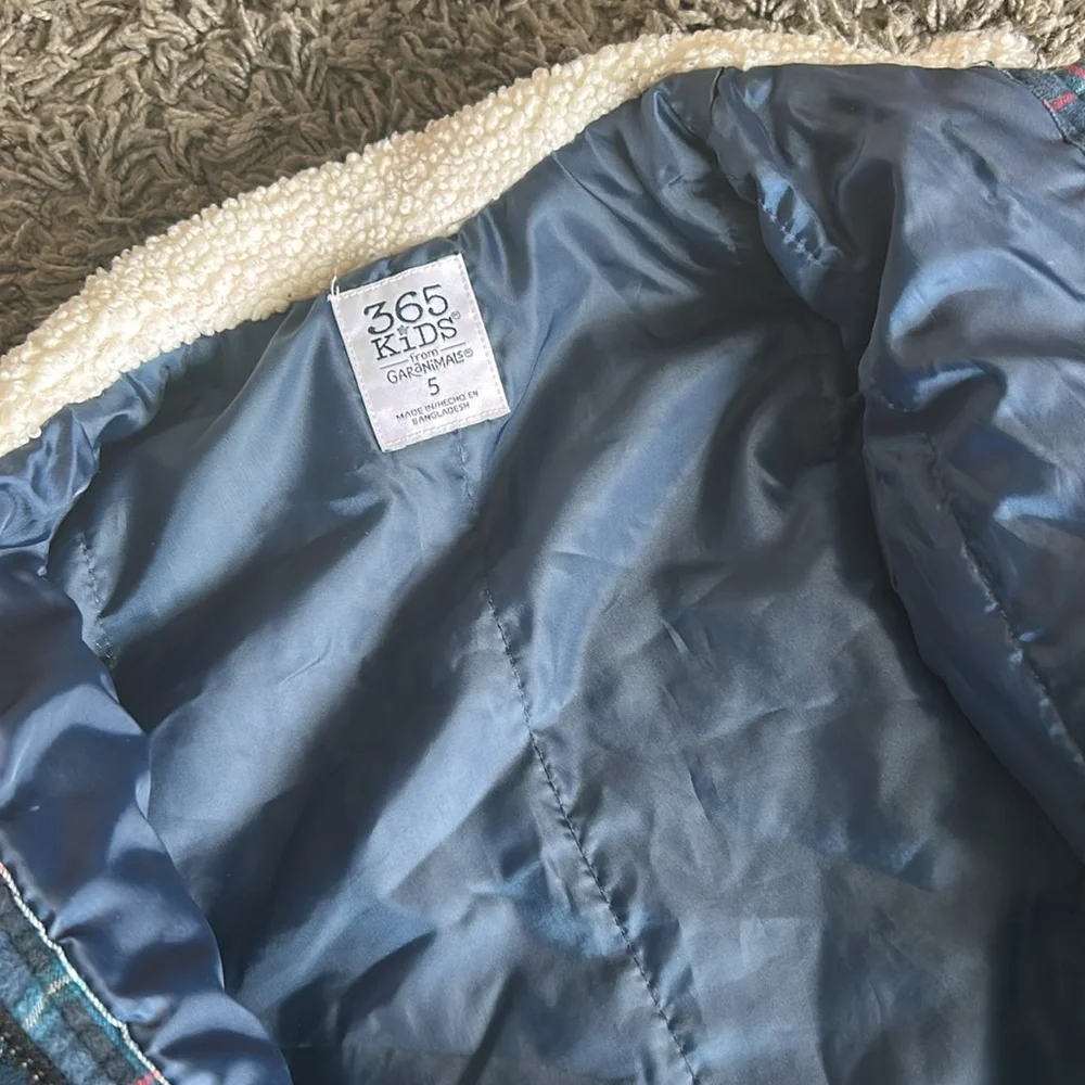 Boy Bundle Of Jackets and Sweaters Size 5